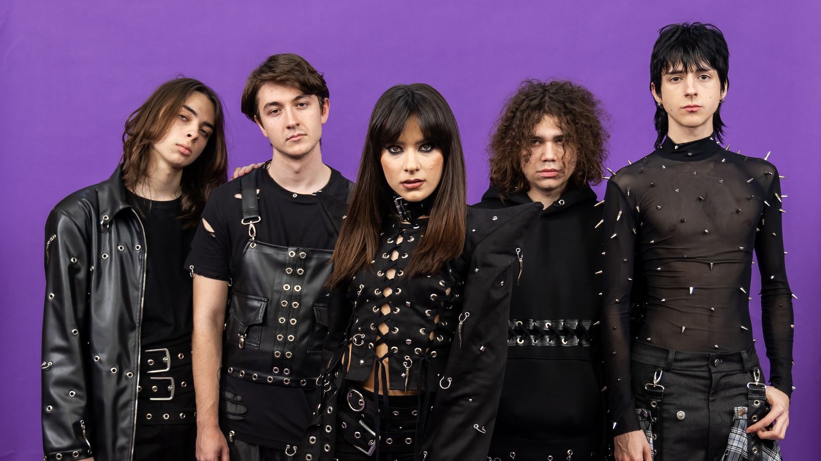 Romania: Alexandra Căpitănescu releases the official music video of ‘Choke Me’