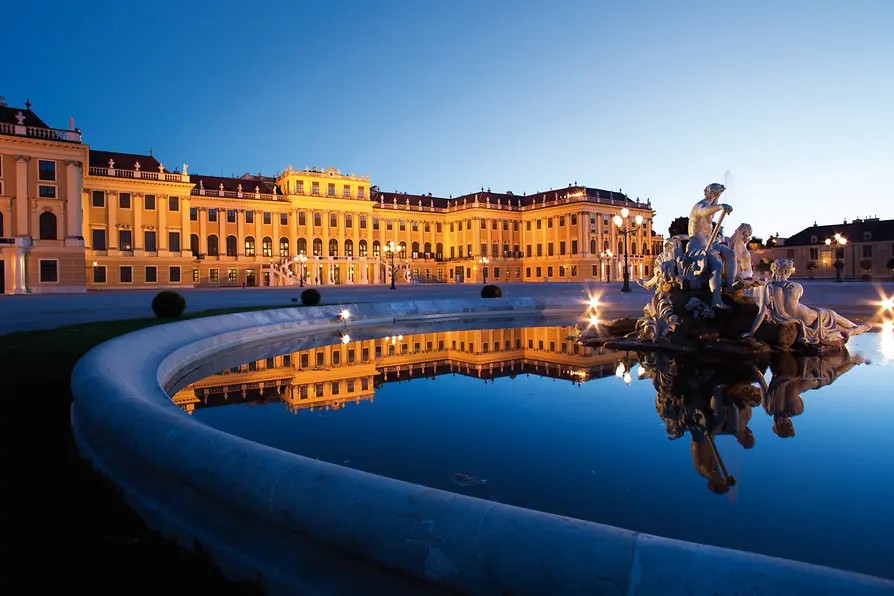 Austria: Ö3 to present spectacular Eurovision Drone Show over Schönbrunn Palace