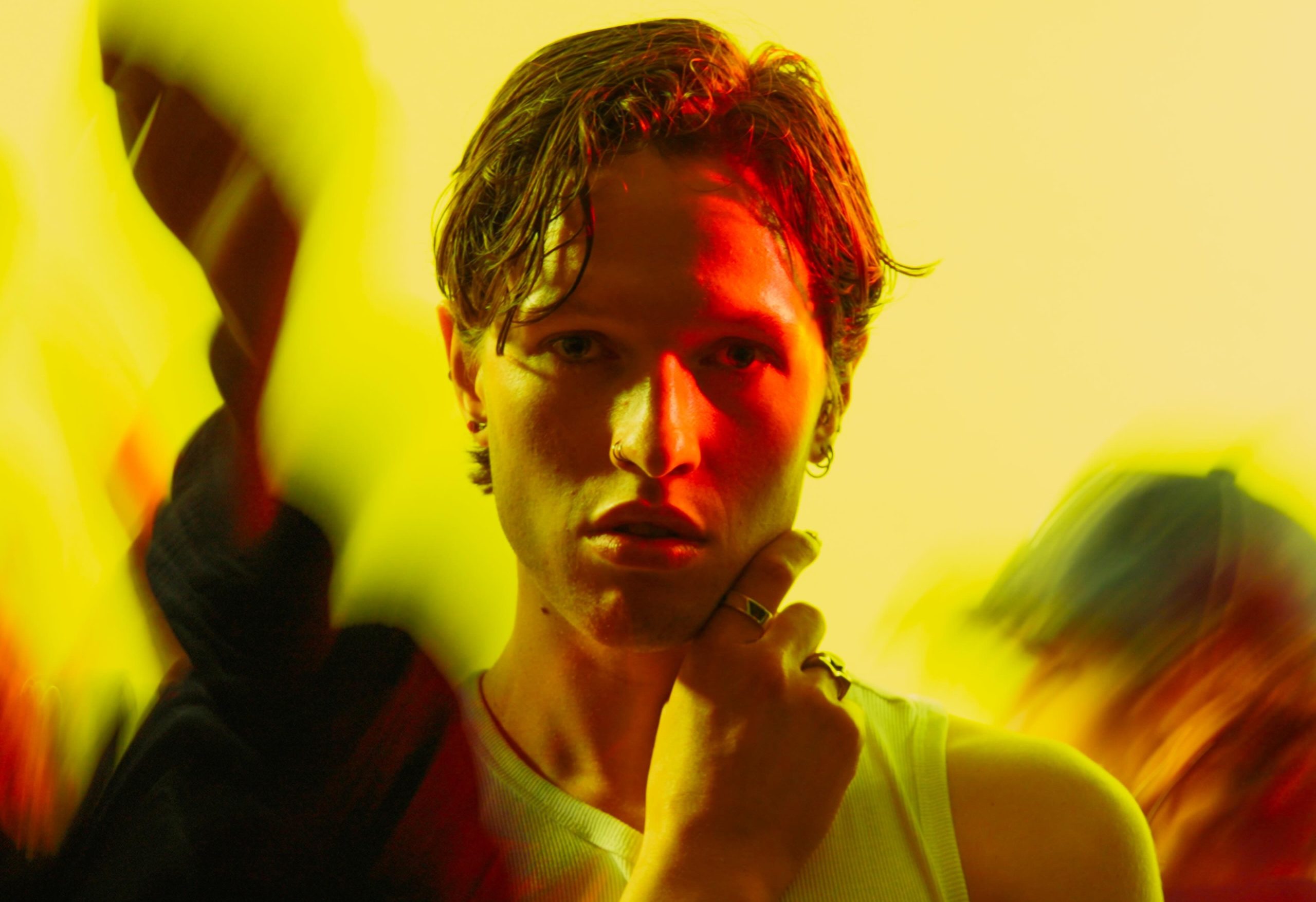 Denmark: Søren Torpegaard Lund releases new single ‘Festen Stopper Aldrig’