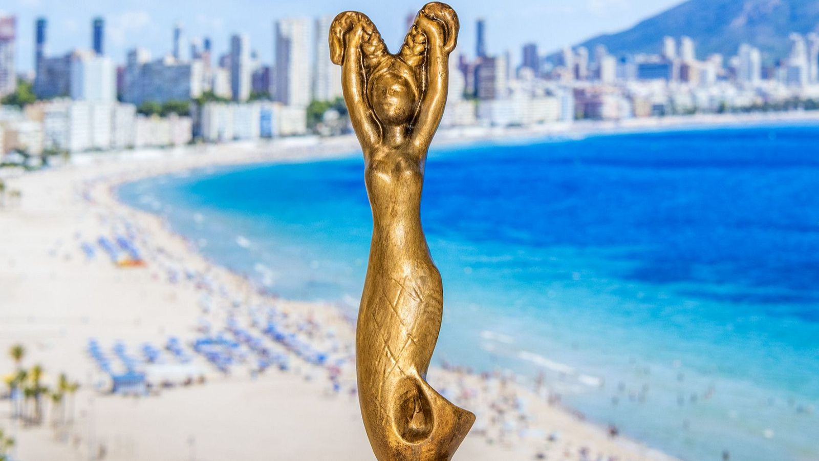 Spain: RTVE receives nearly 900 songs for Benidorm Fest 2027